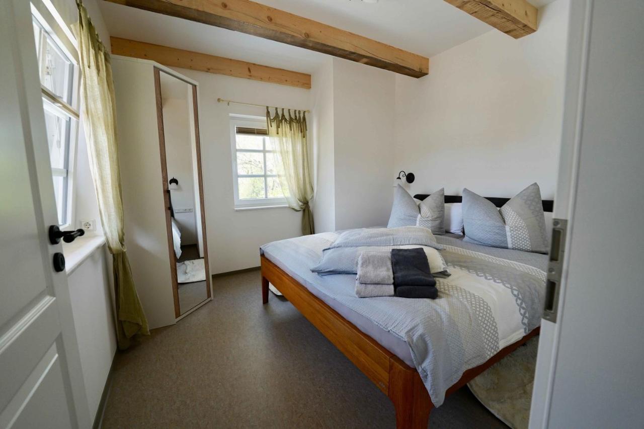 Familien- Und Apartmenthotel Lerchenberghof Walddorf  外观 照片